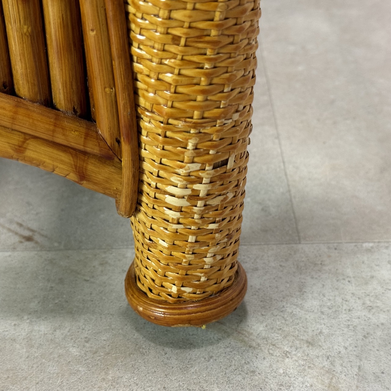 Vintage coffee table pencil reed