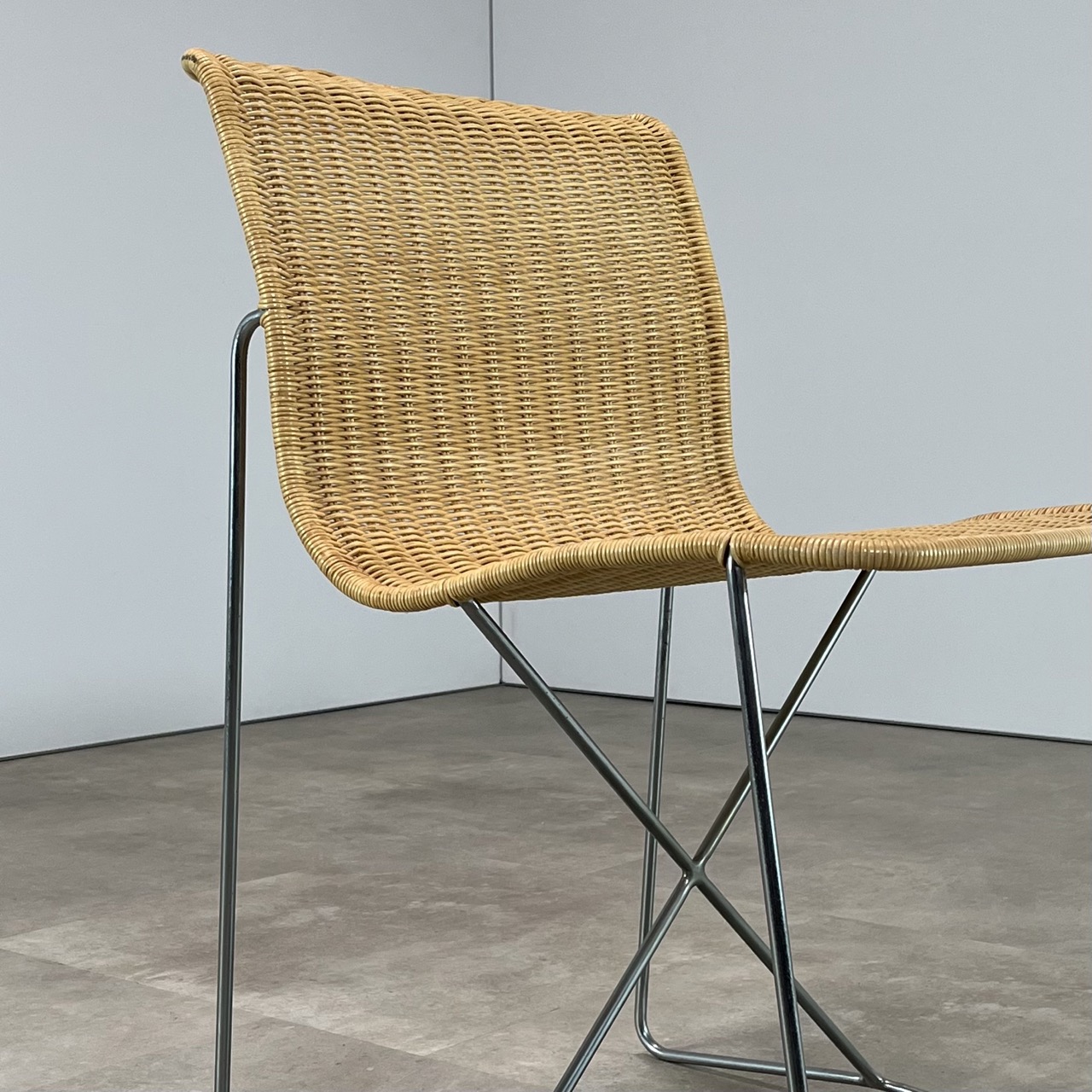 "685" Chair