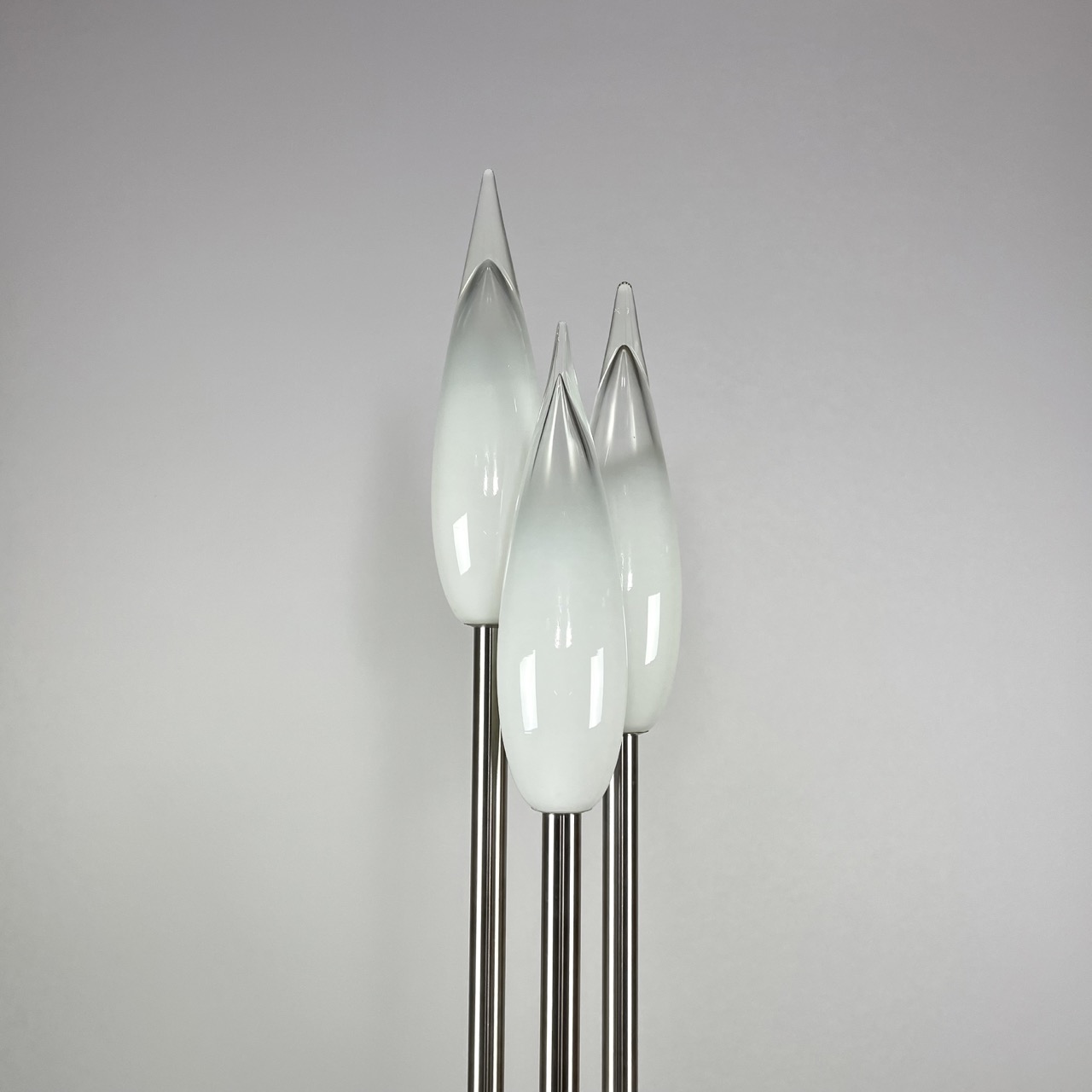 "Quasar Holland" lamp 