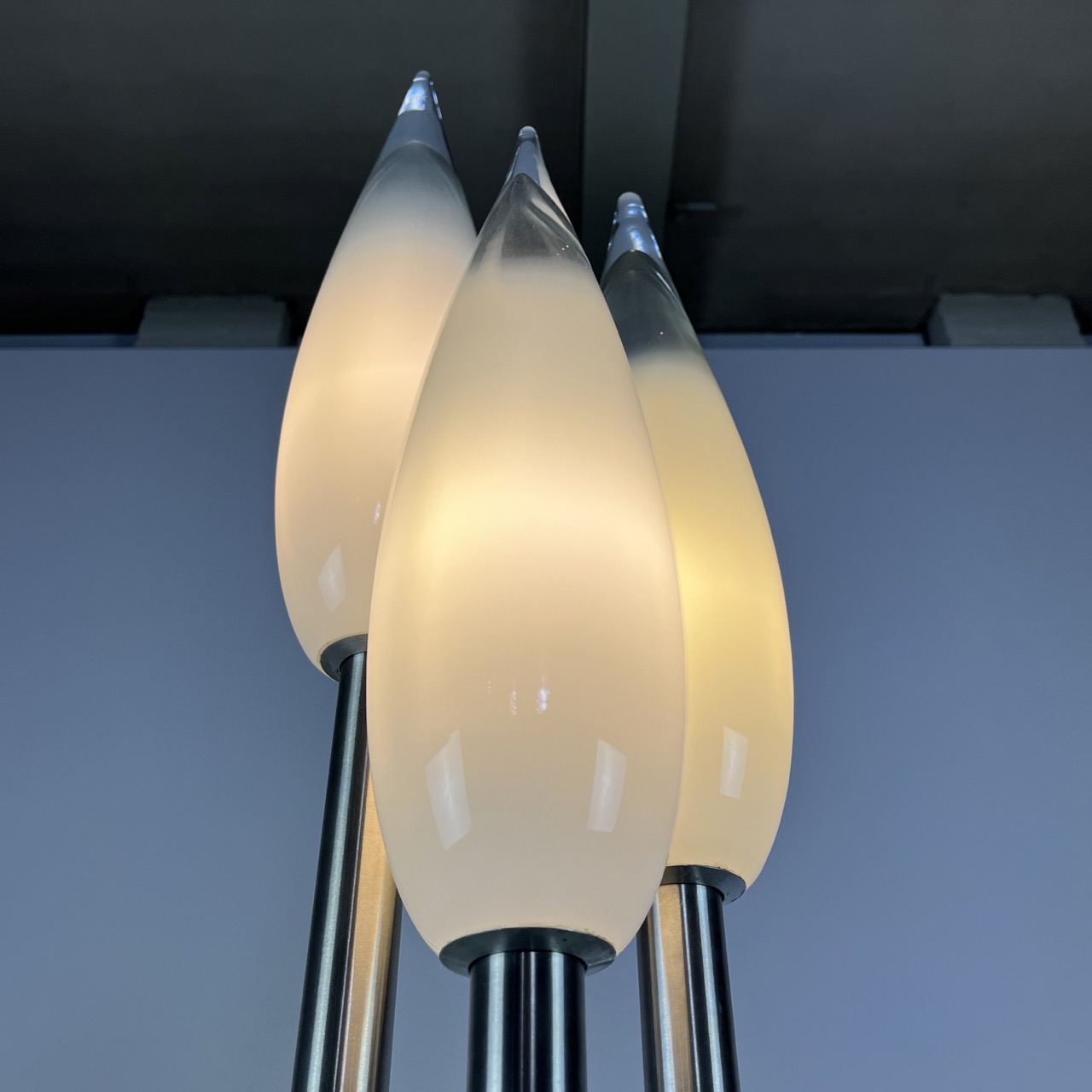 "Quasar Holland" lamp 