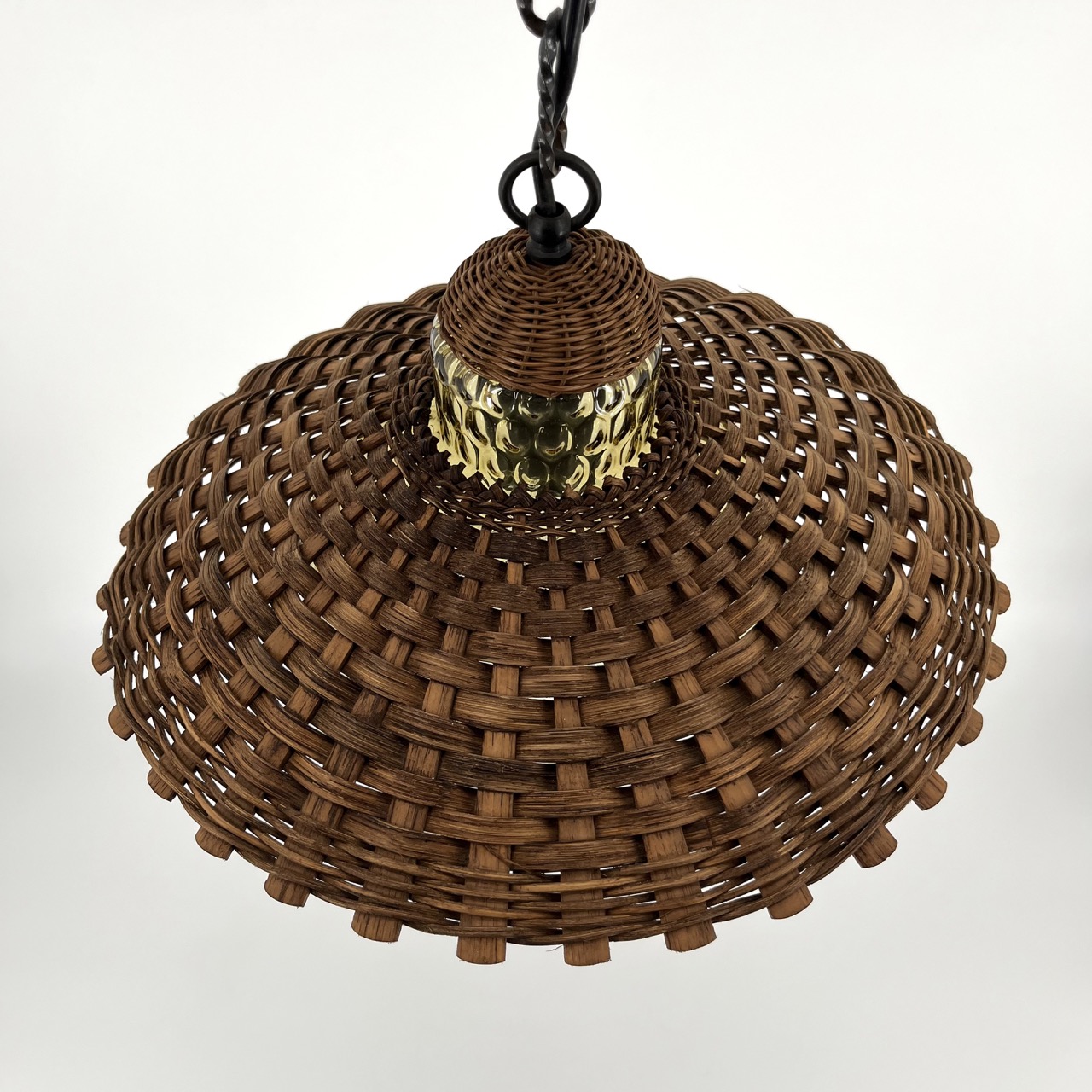 Mid-mod Pendant Lamp