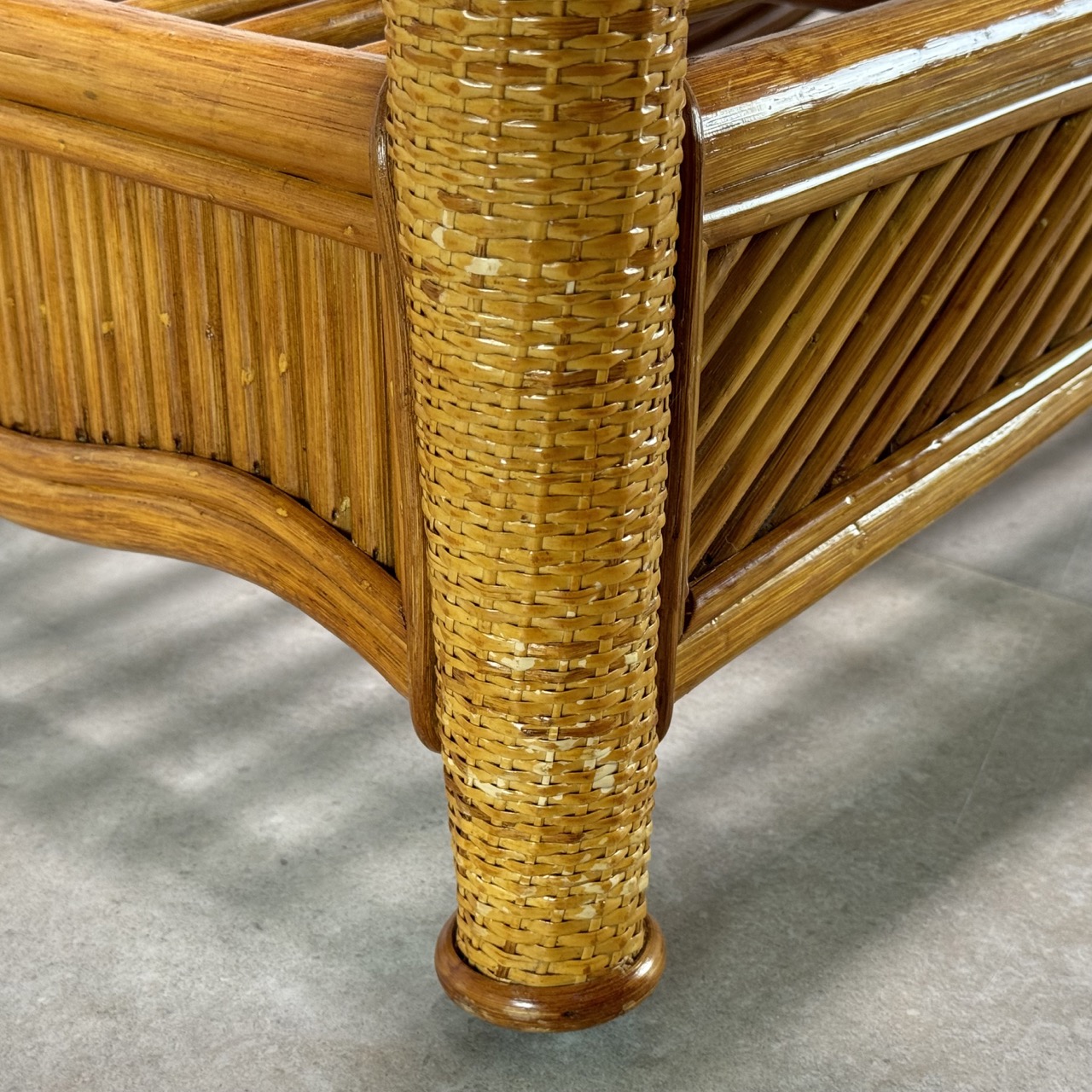 Vintage coffee table pencil reed