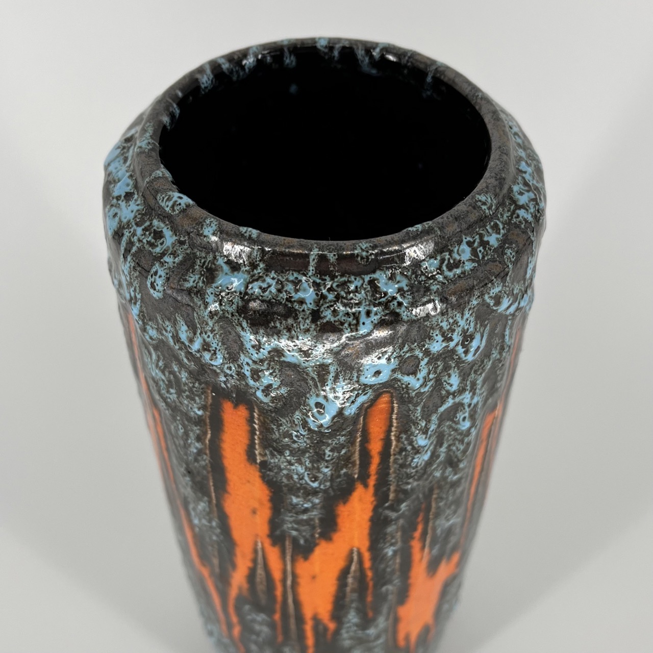 Fat Lava Vase